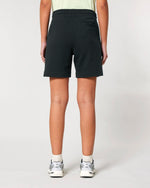 Black - C002
