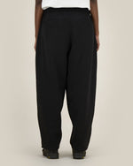 Black - C002