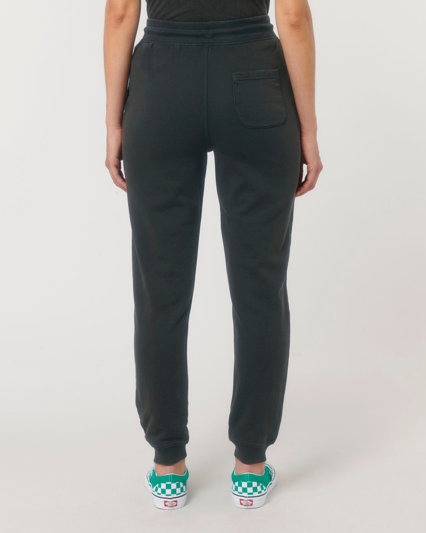 G. Dyed Black Rock - C140