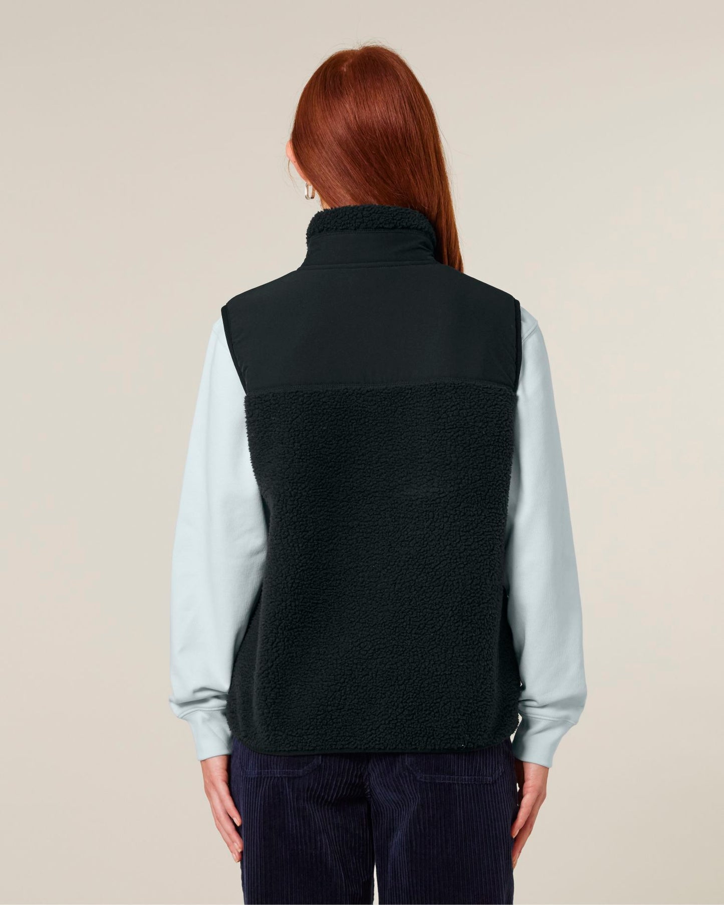 Black - C002