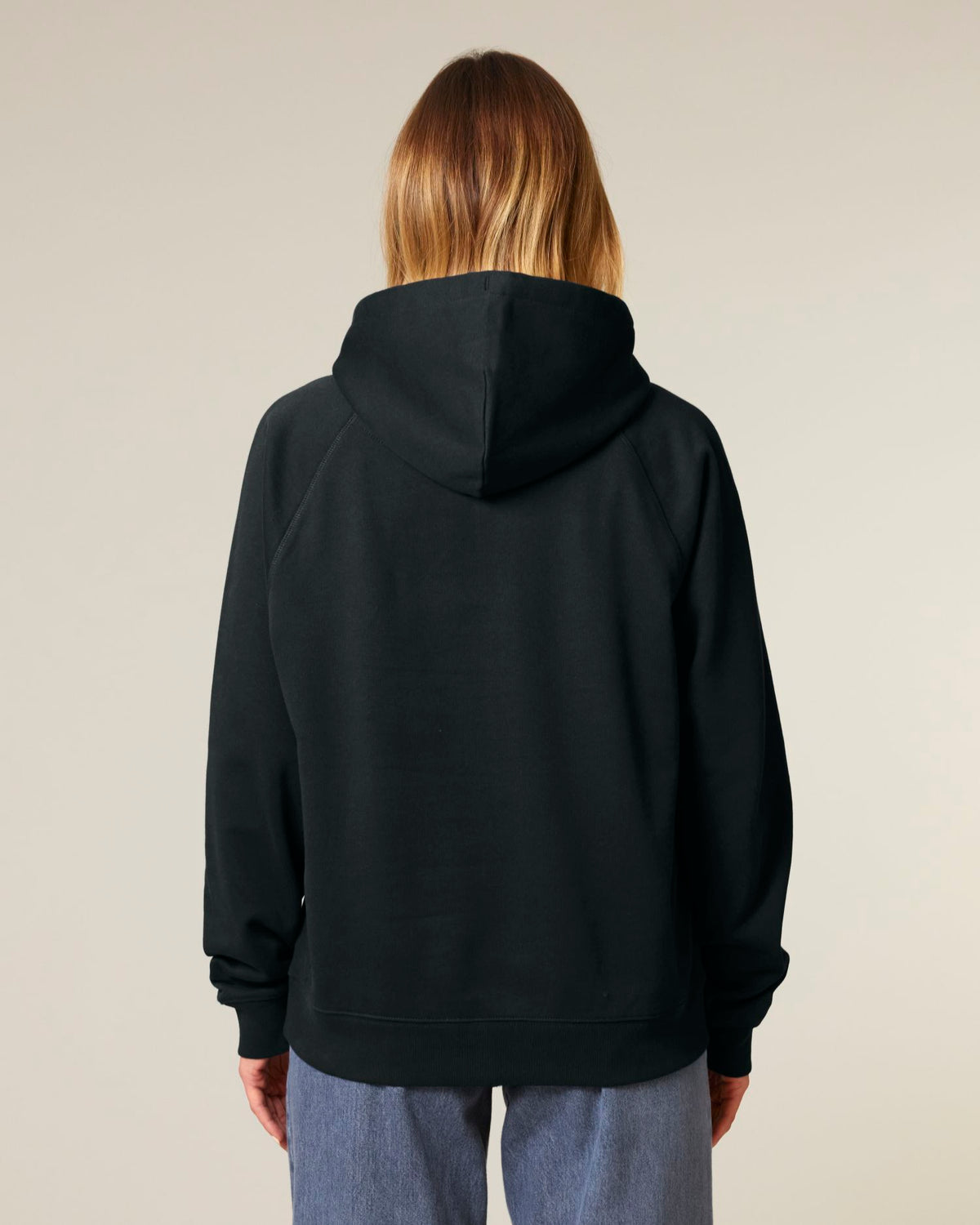 Black - C002