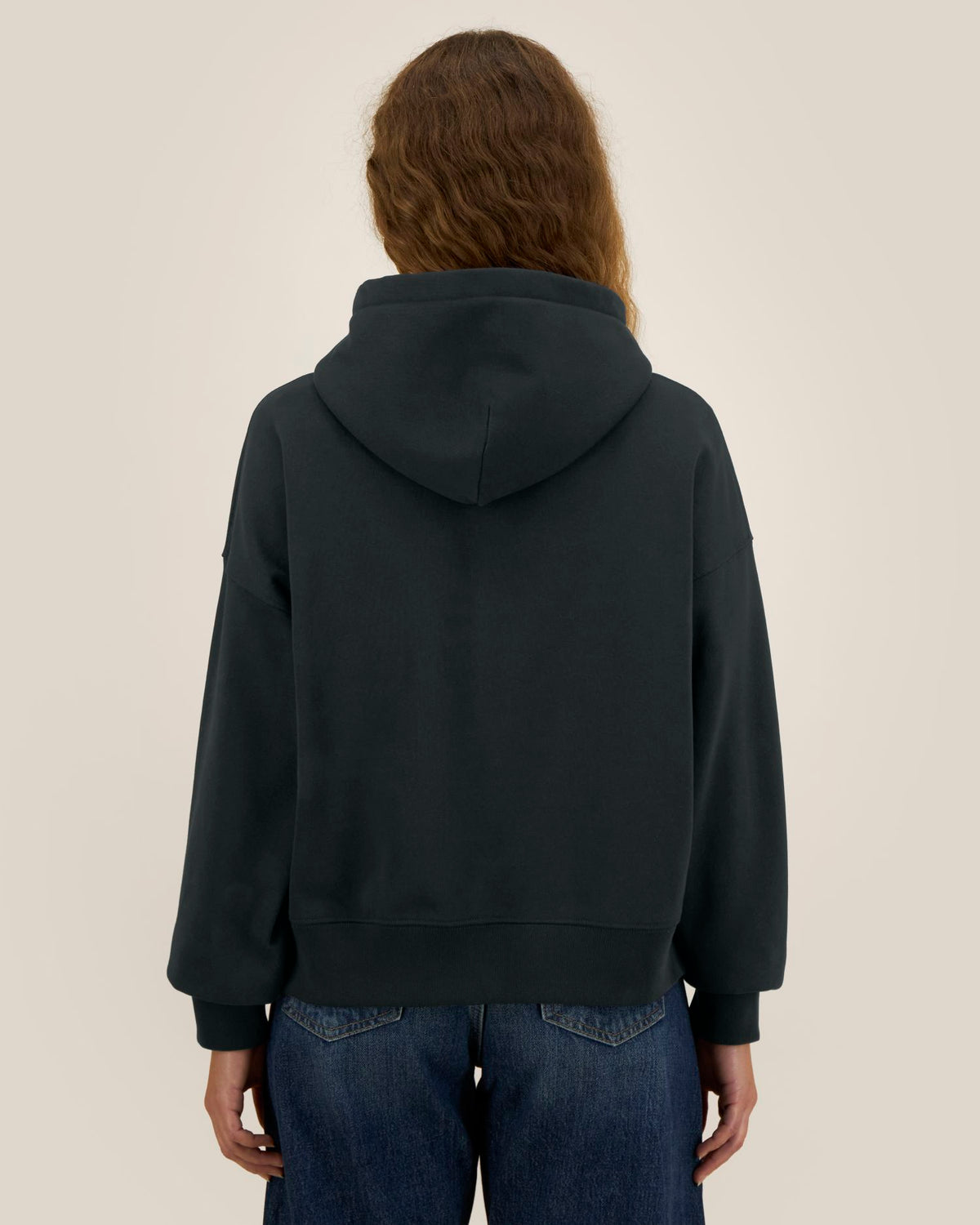 Black - C002