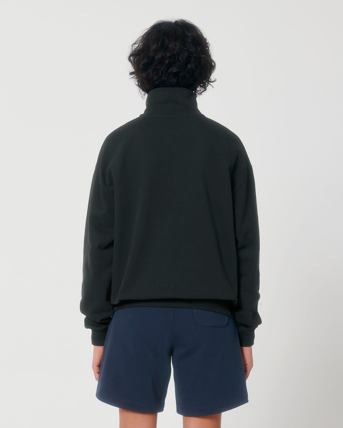 Black - C002