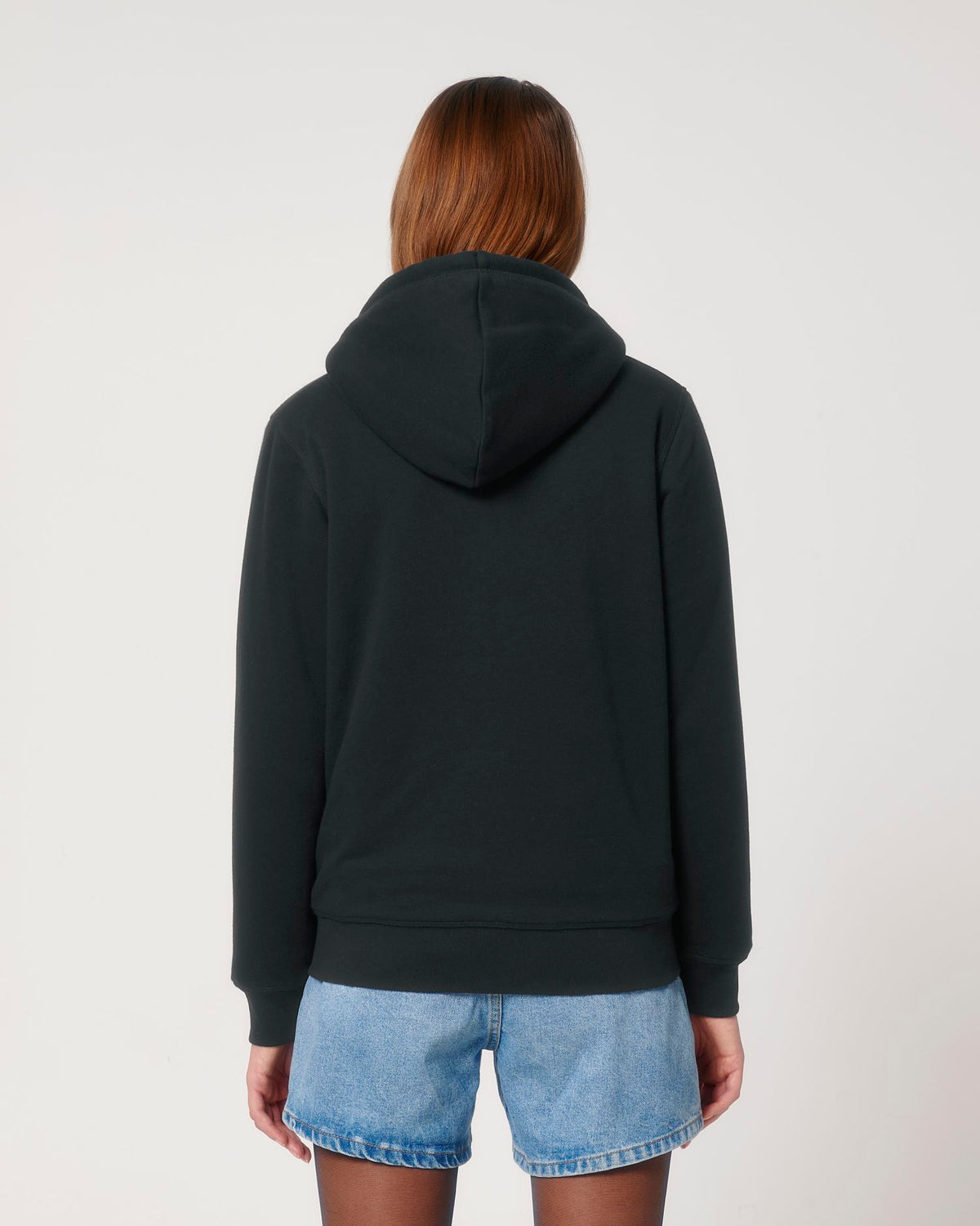 Black - C002