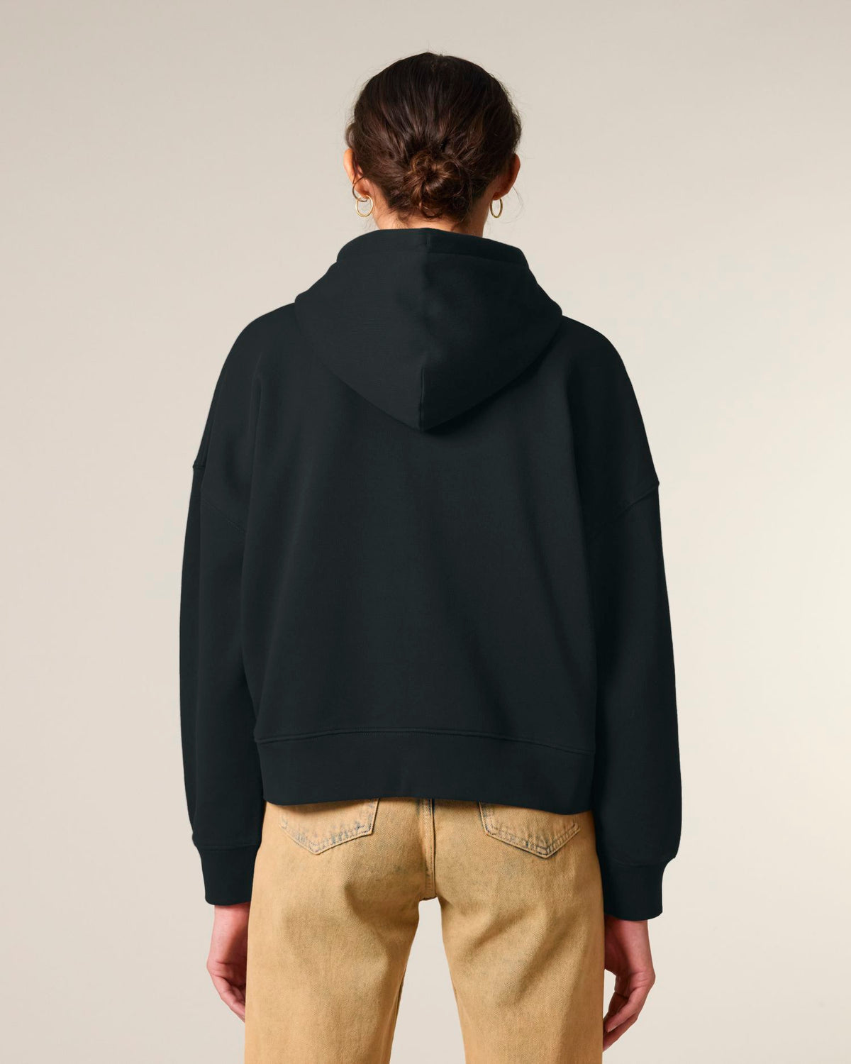 Black - C002