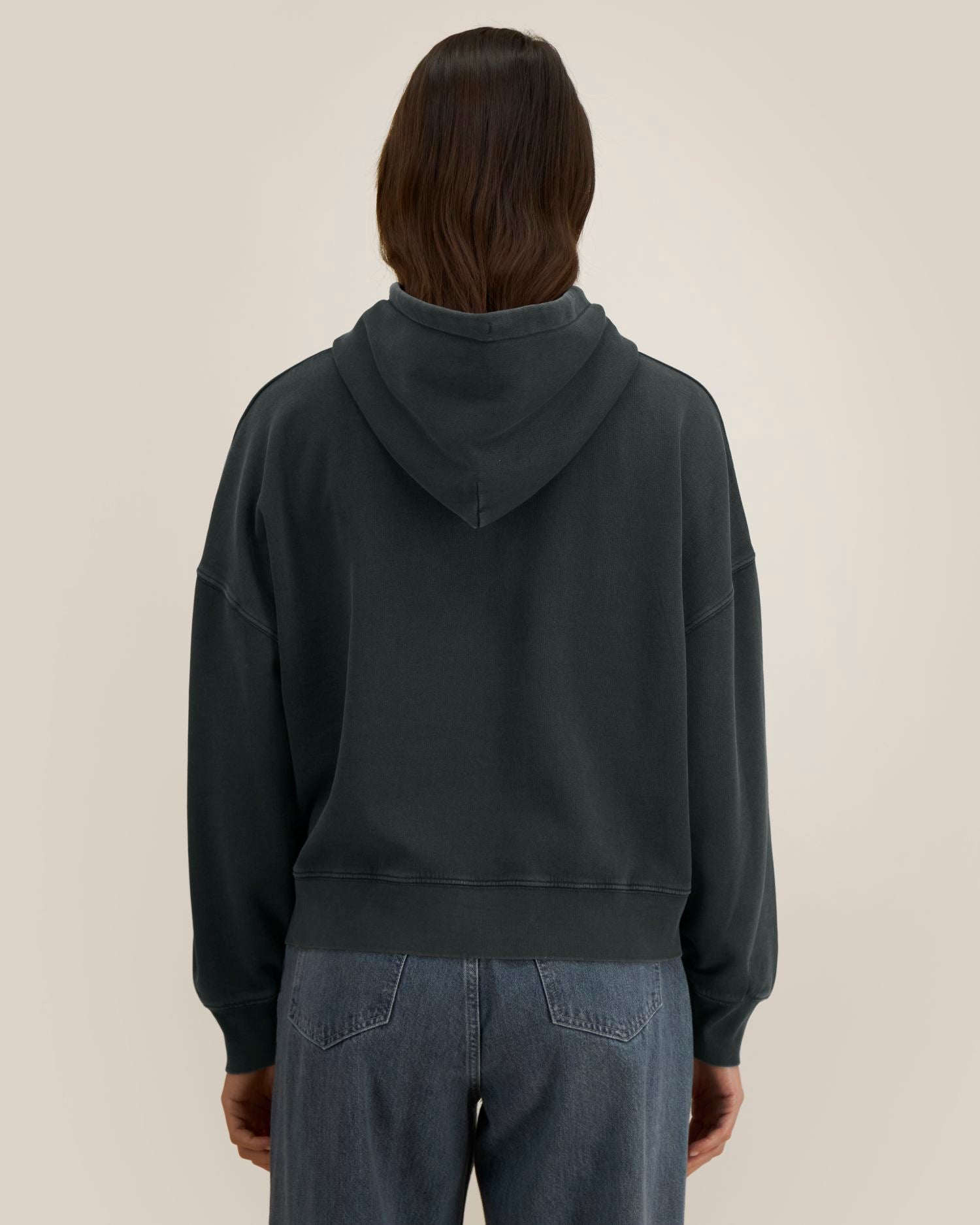 G. Dyed Black Rock - C140