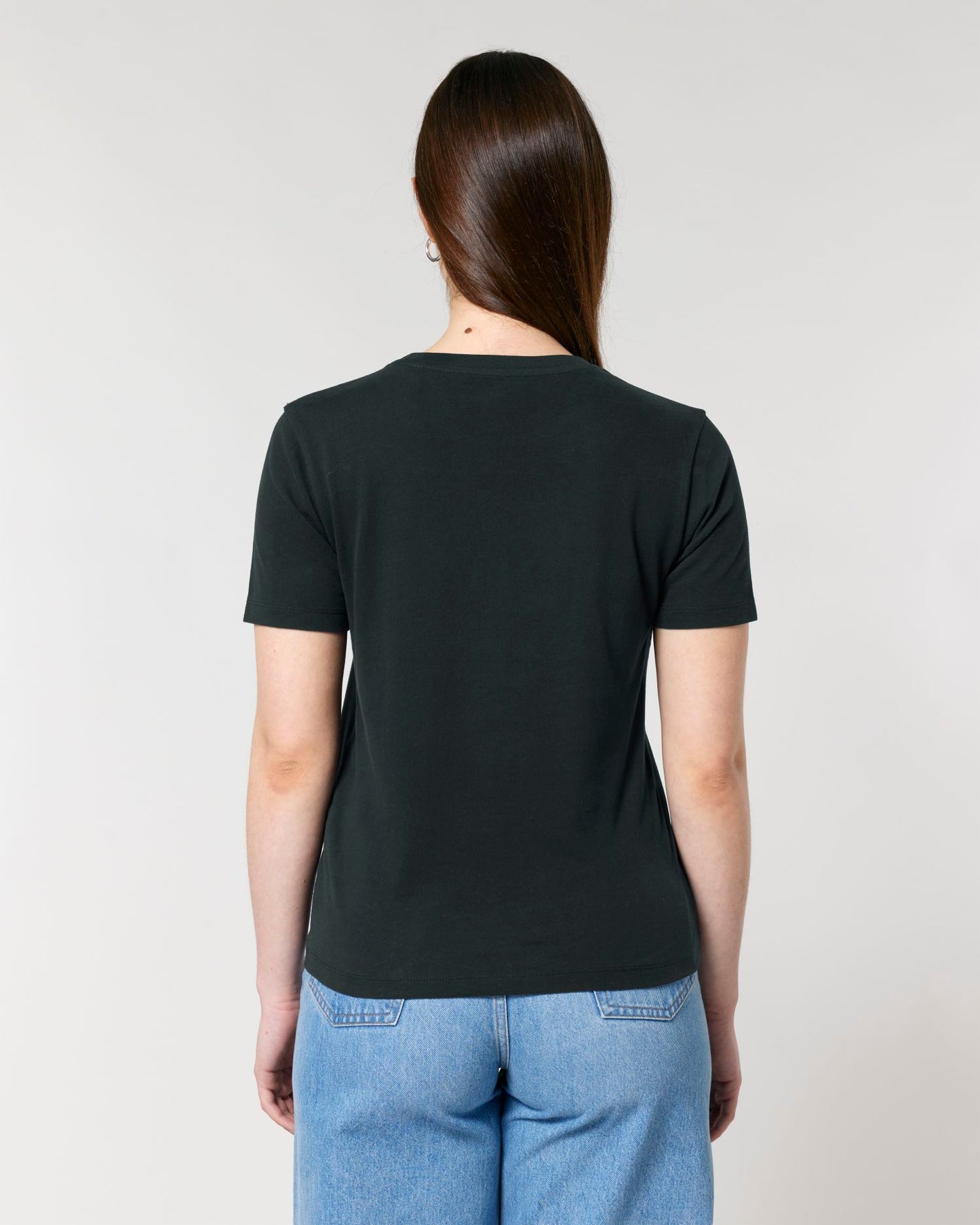 Black - C002