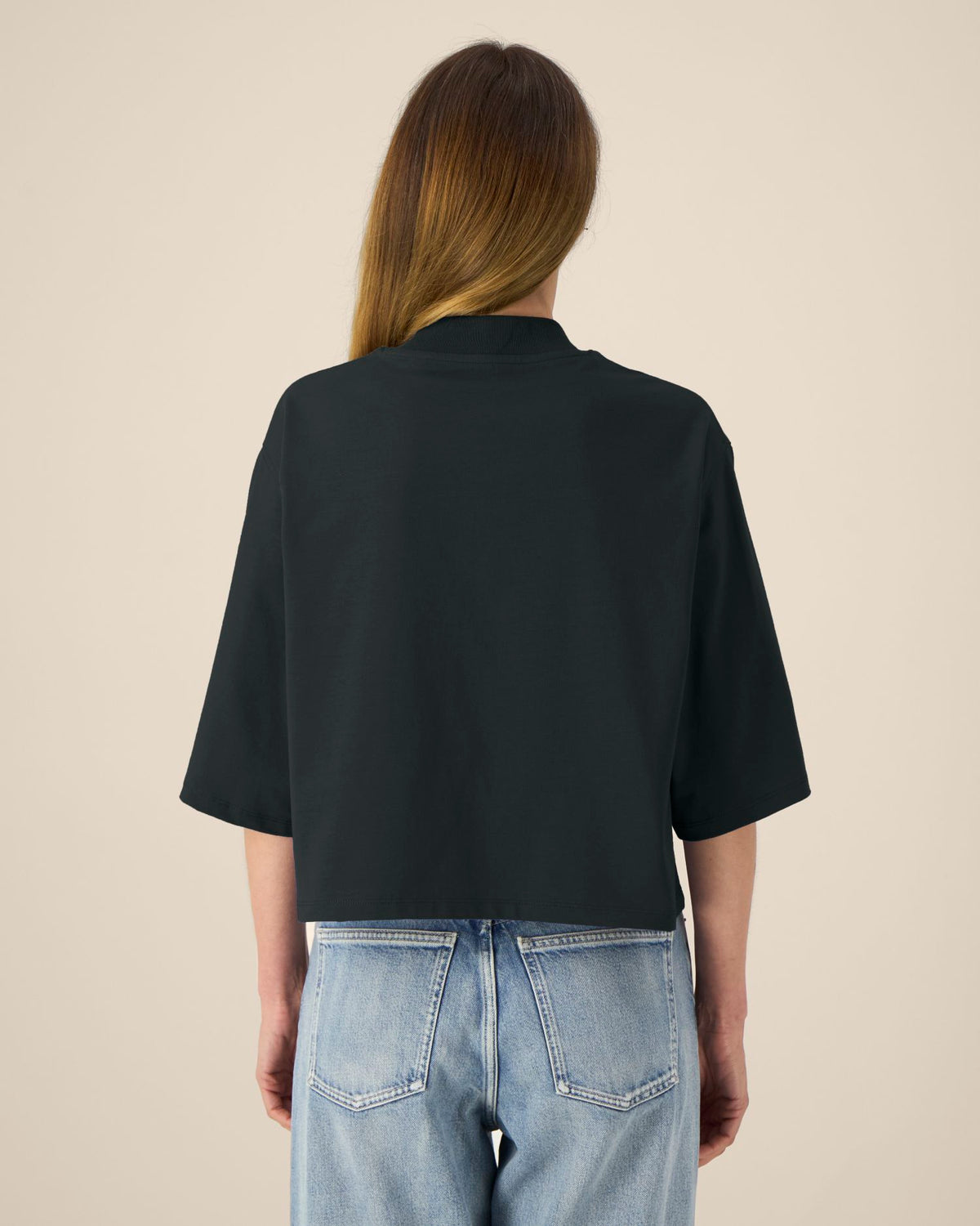 Black - C002