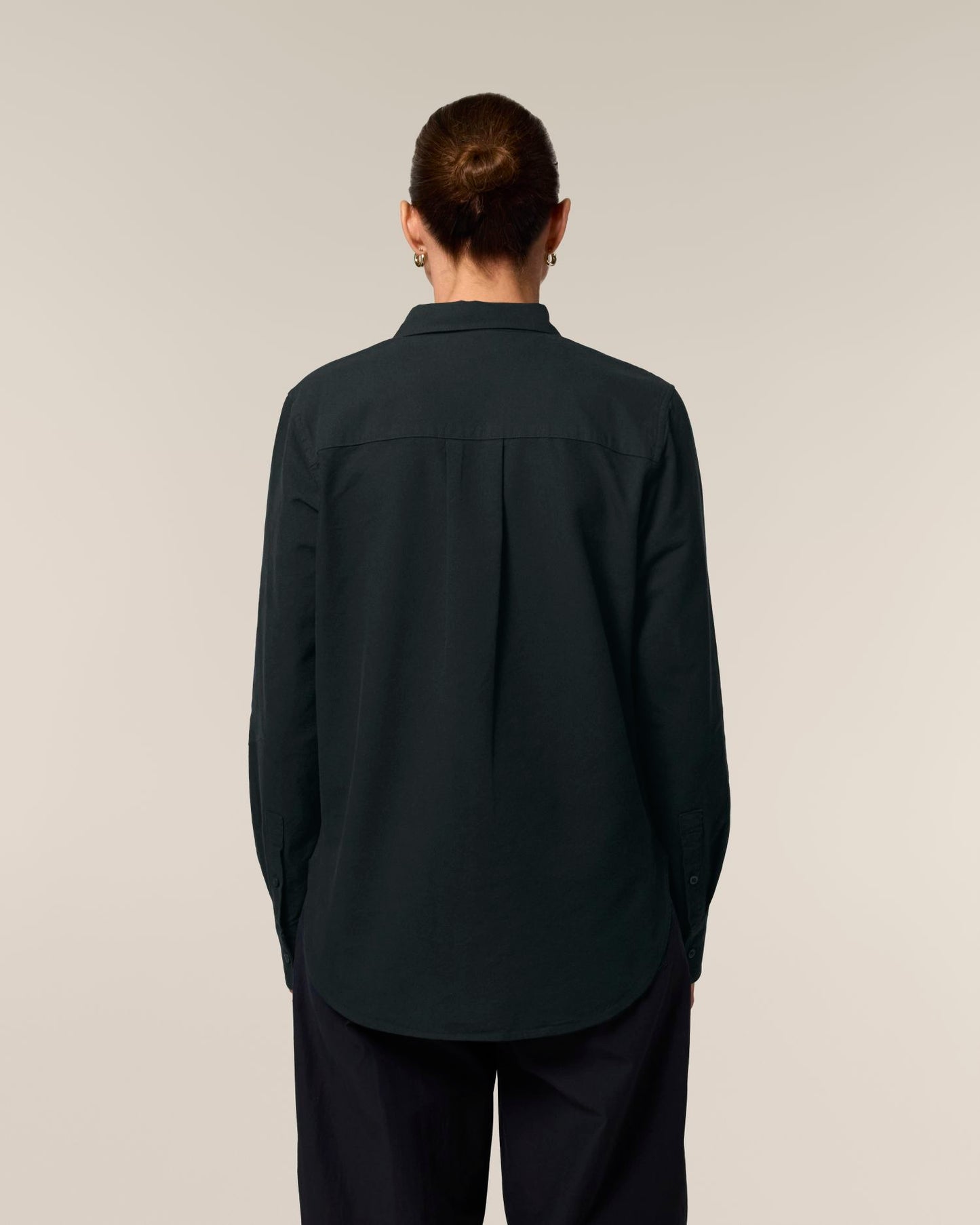 Black - C002
