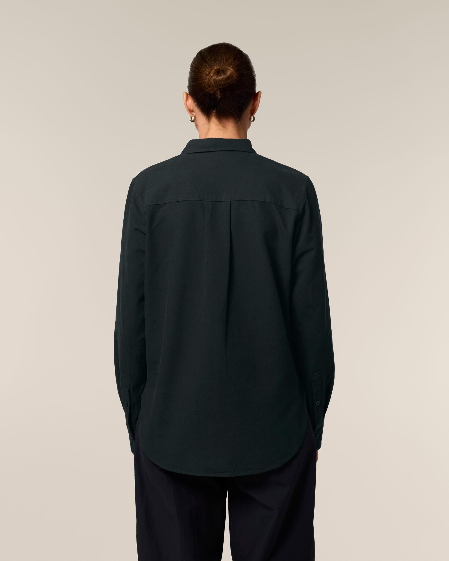 Black - C002