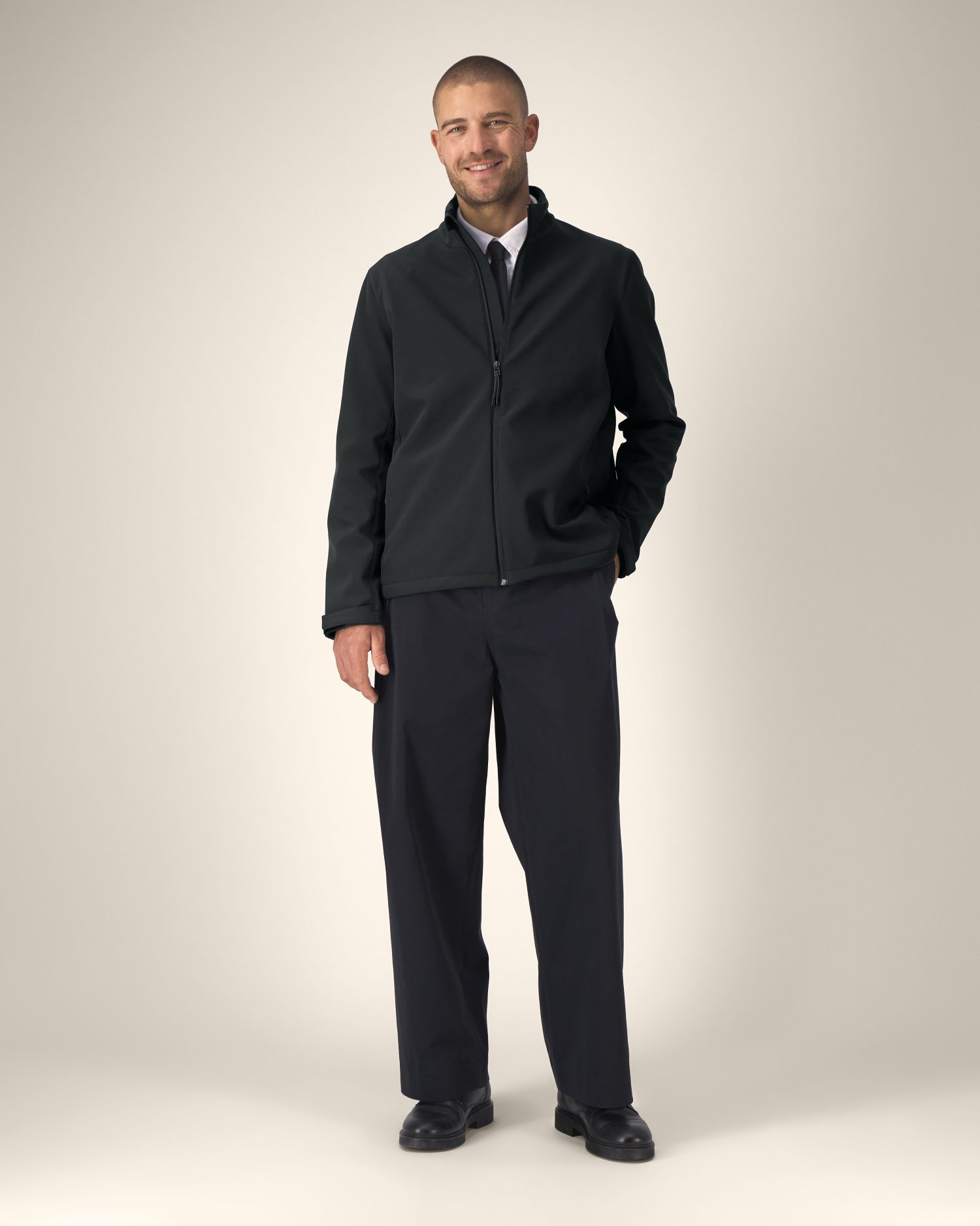 Black - C002