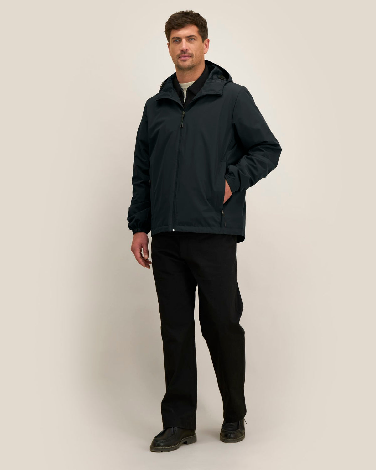 Black - C002