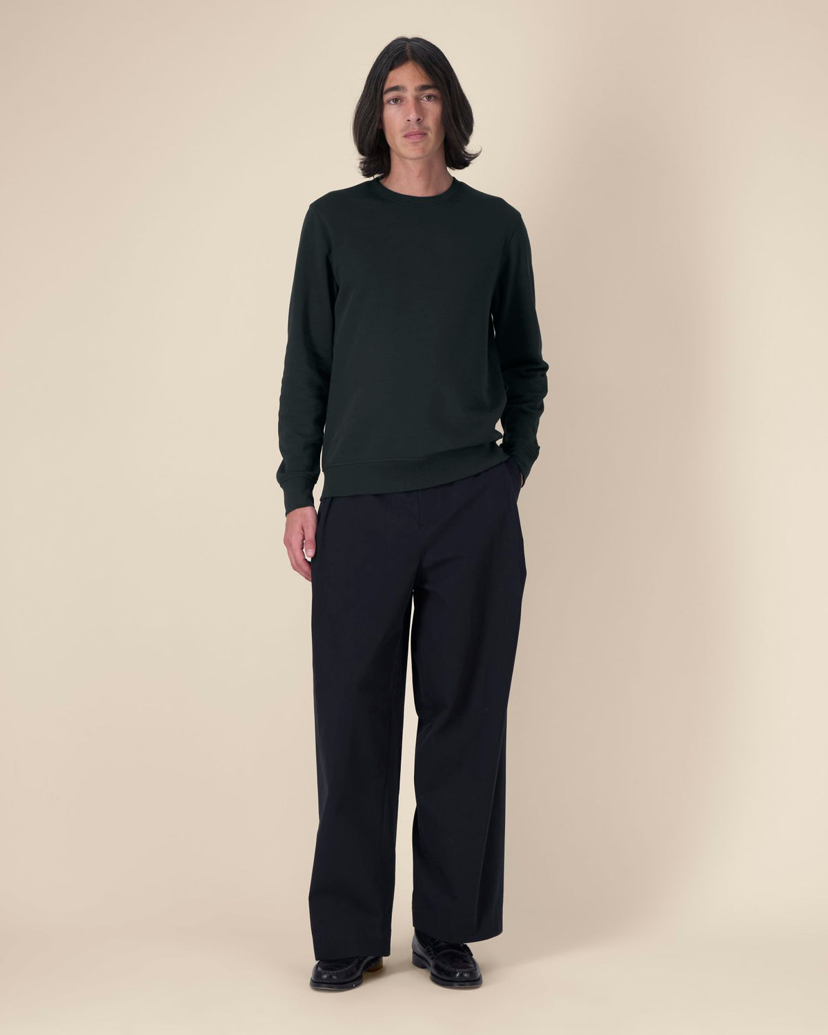 Black - C002