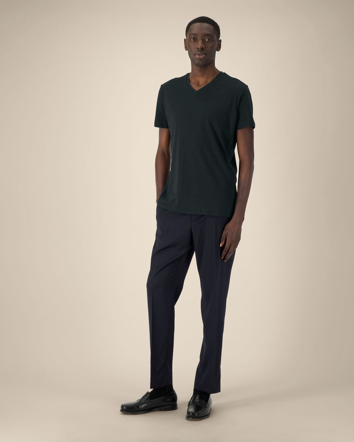 Black - C002