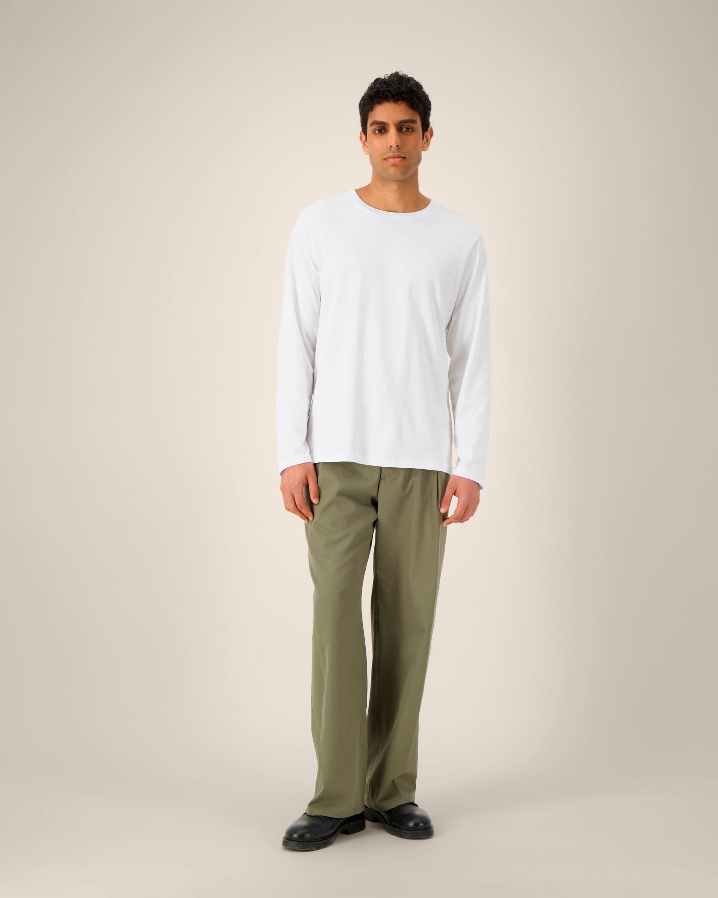 White - C001