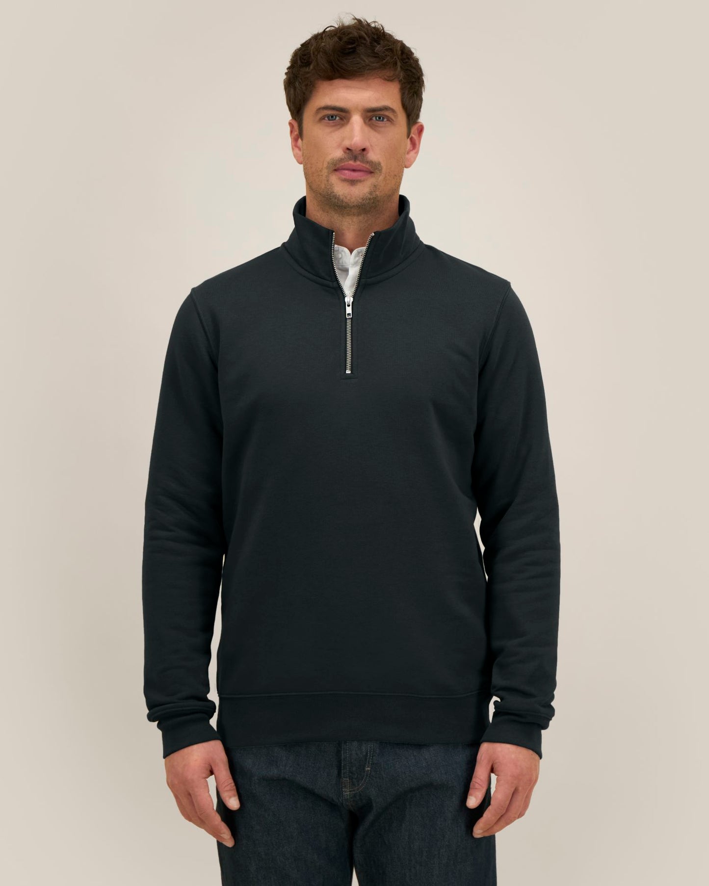 Black - C002
