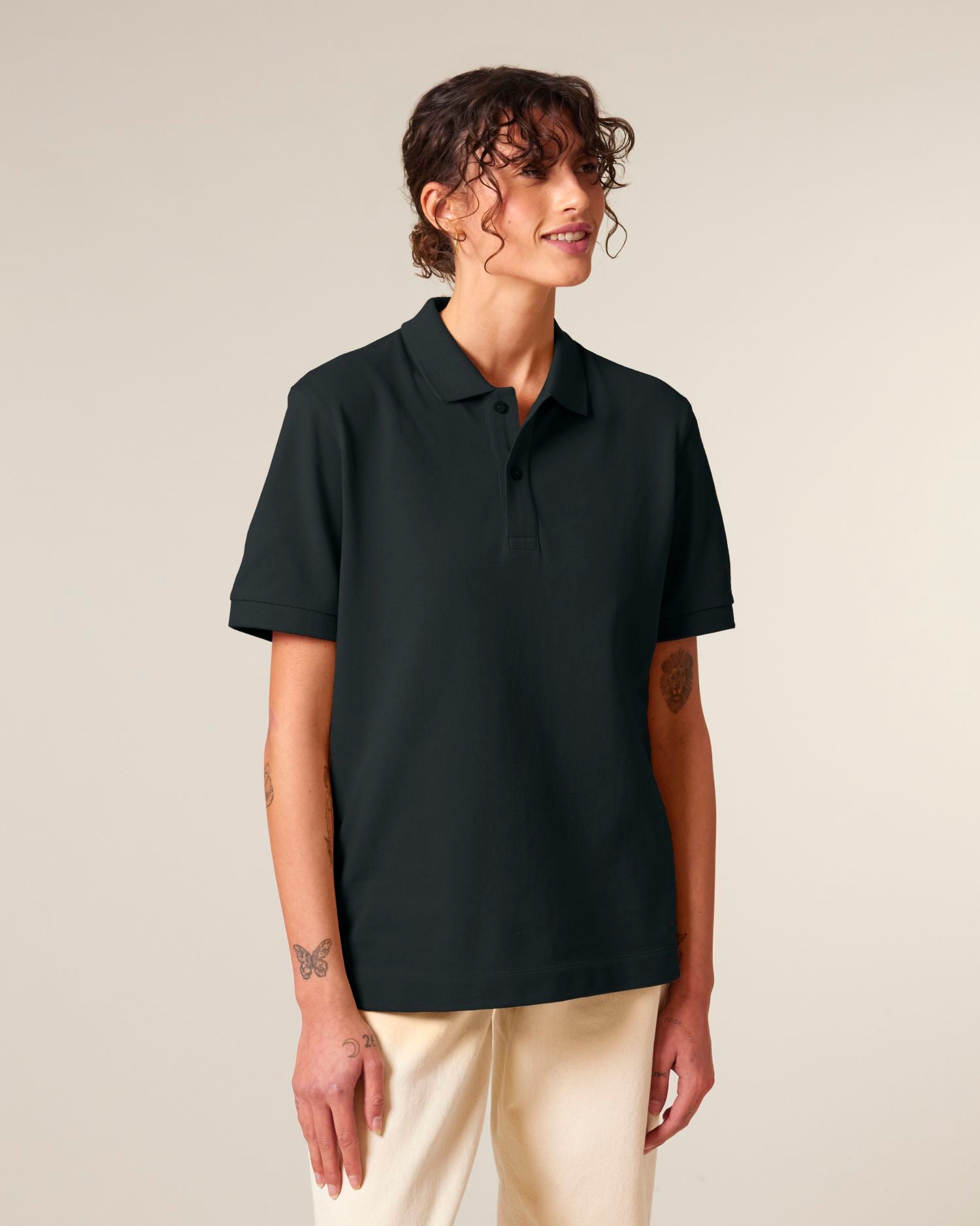 Black - C002