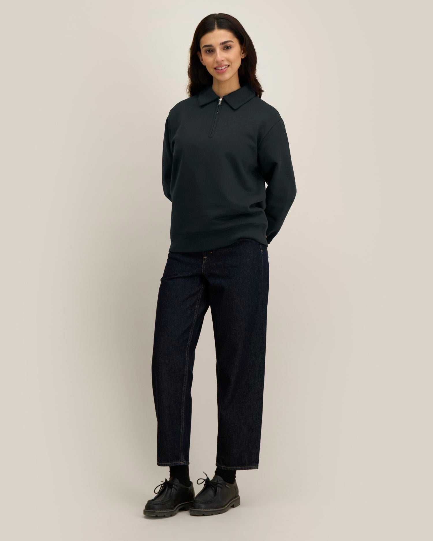 Black - C002