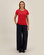 Red - C004