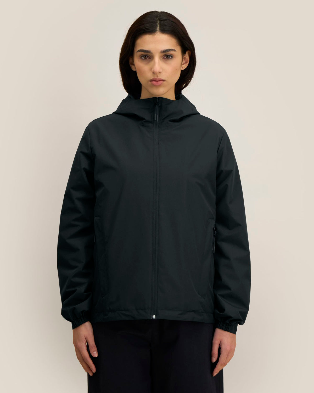 Black - C002