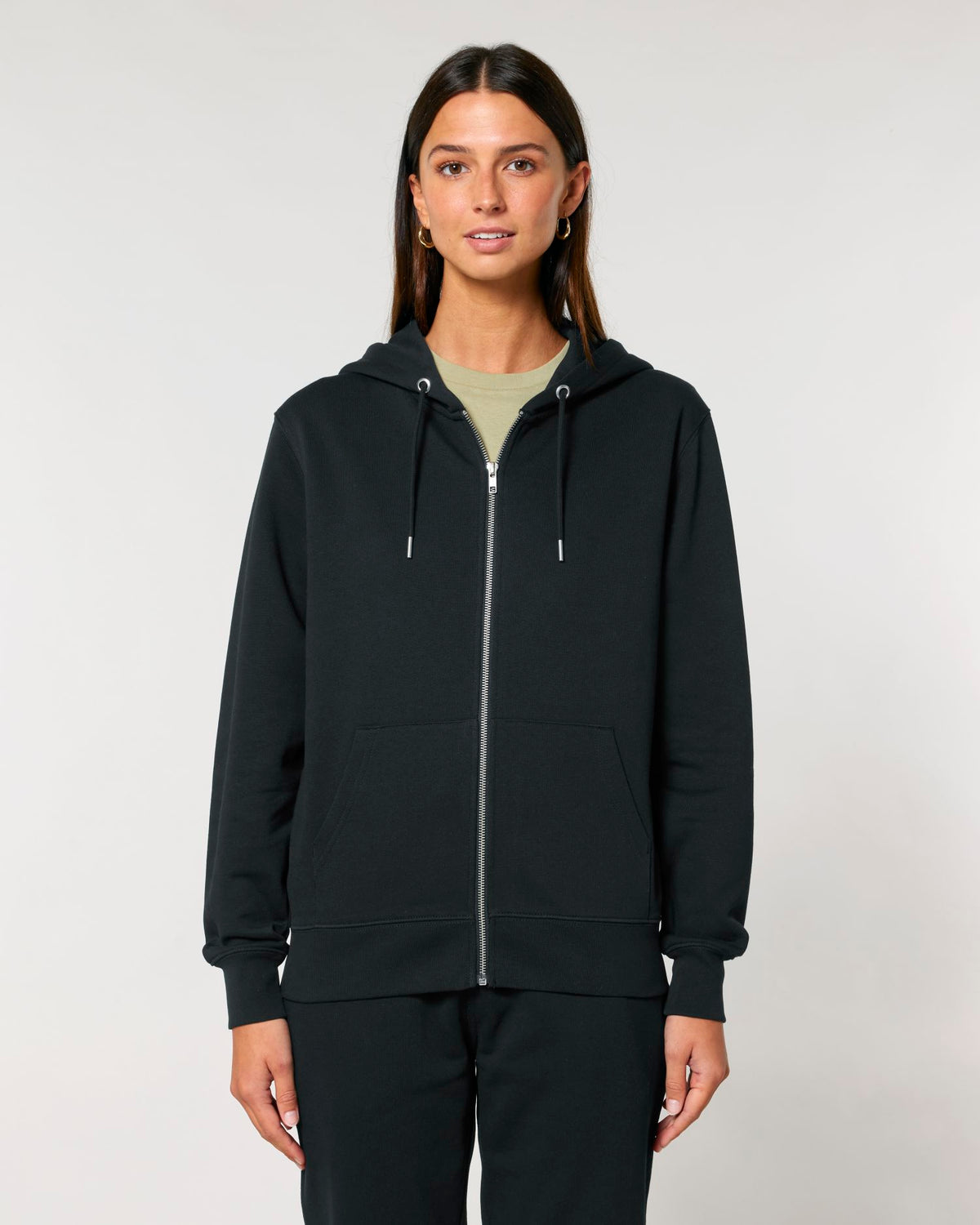 Black - C002