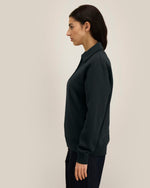 Black - C002