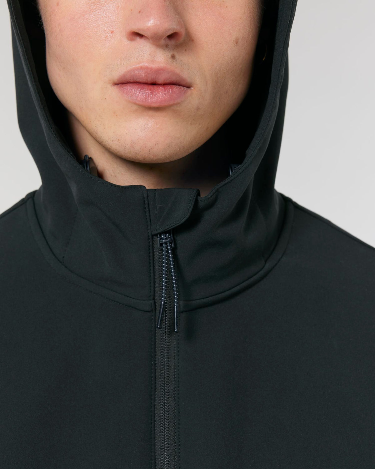 Black - C002