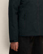 Black - C002