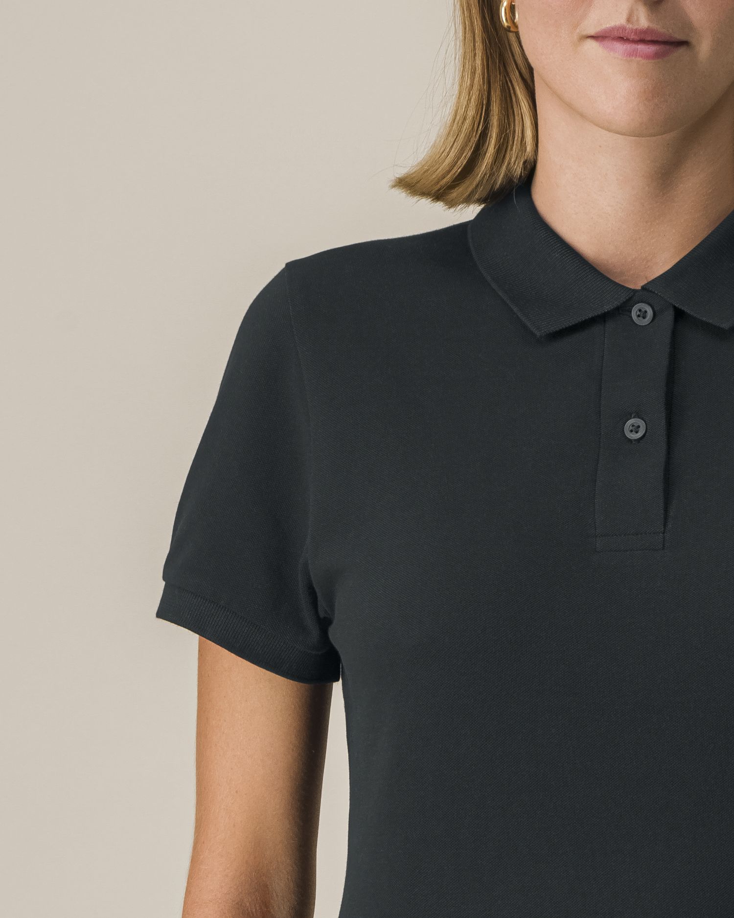 Black - C002