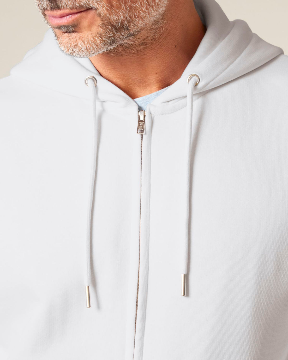 White - C001