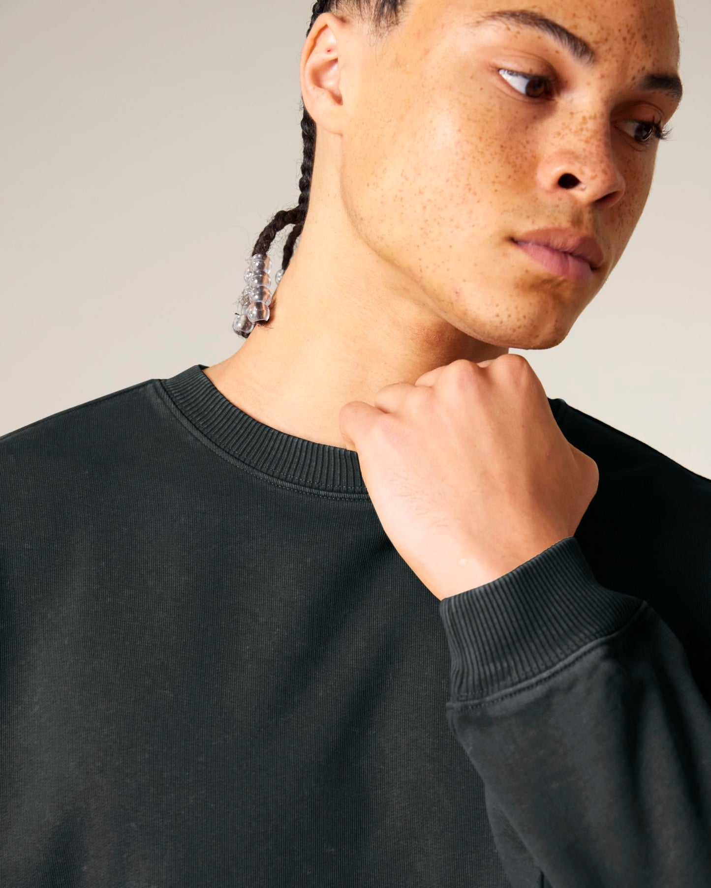 G. Dyed Black Rock - C140