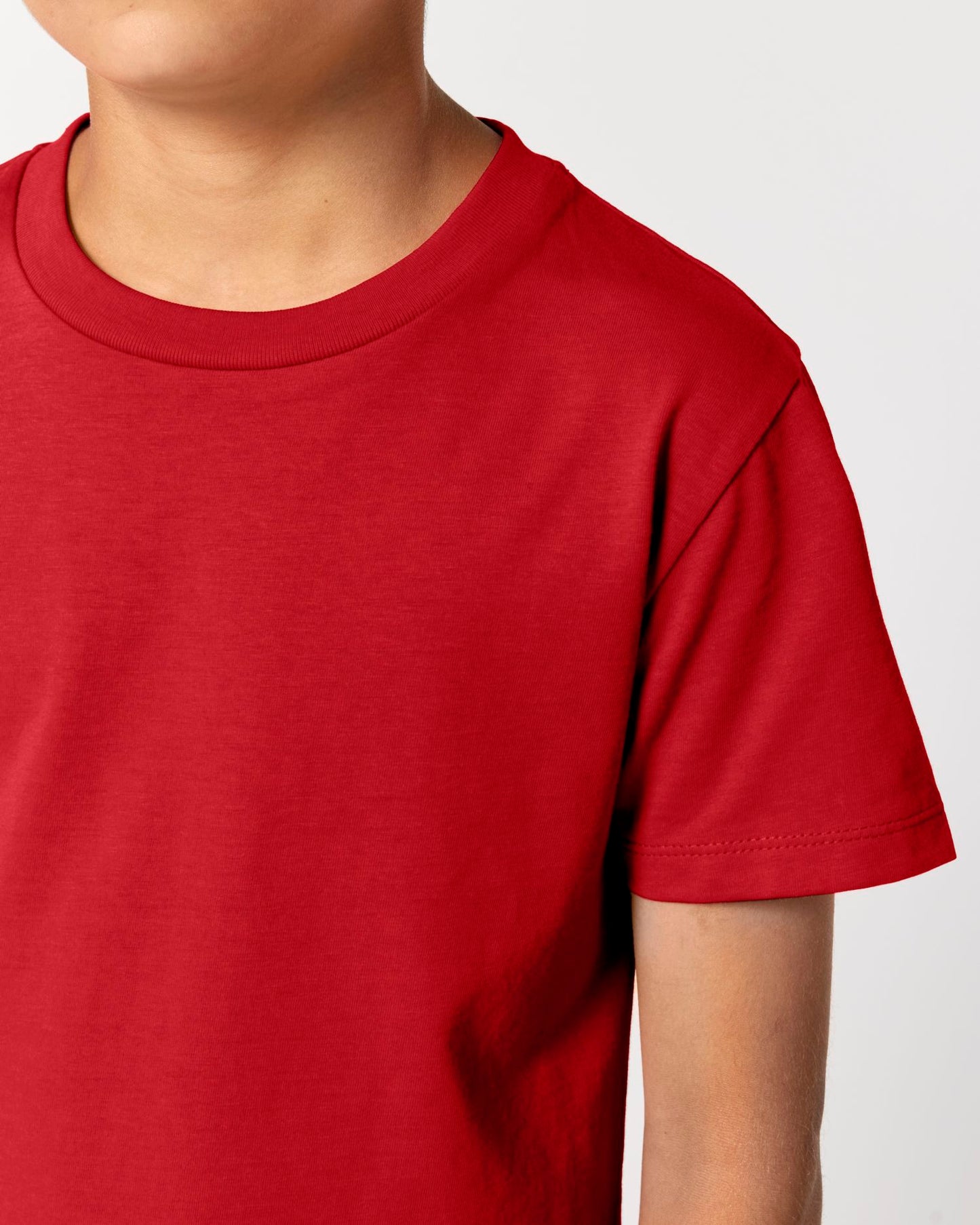 Red - C004