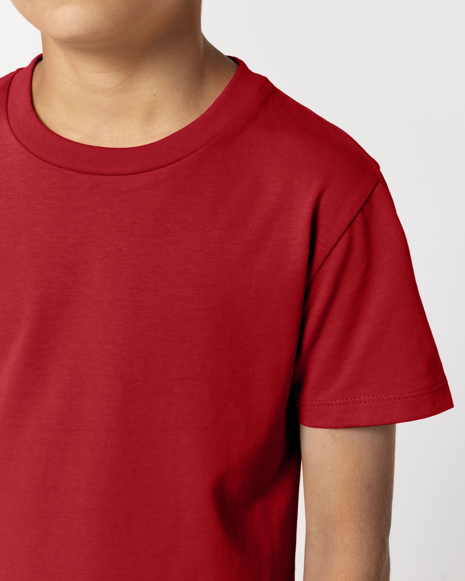 Red - C004