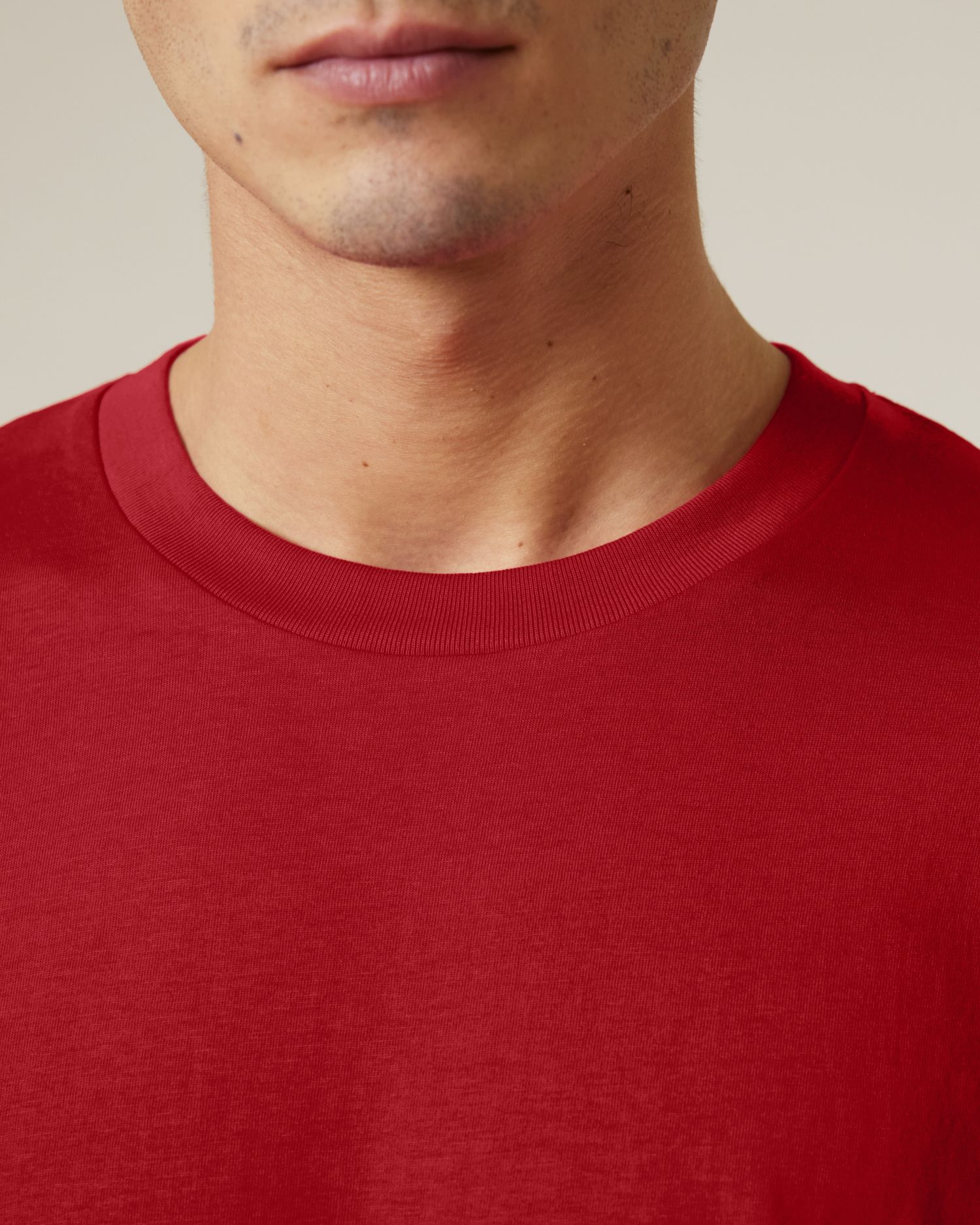 Red - C004
