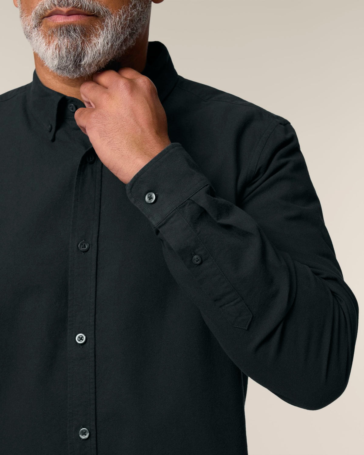 Black - C002