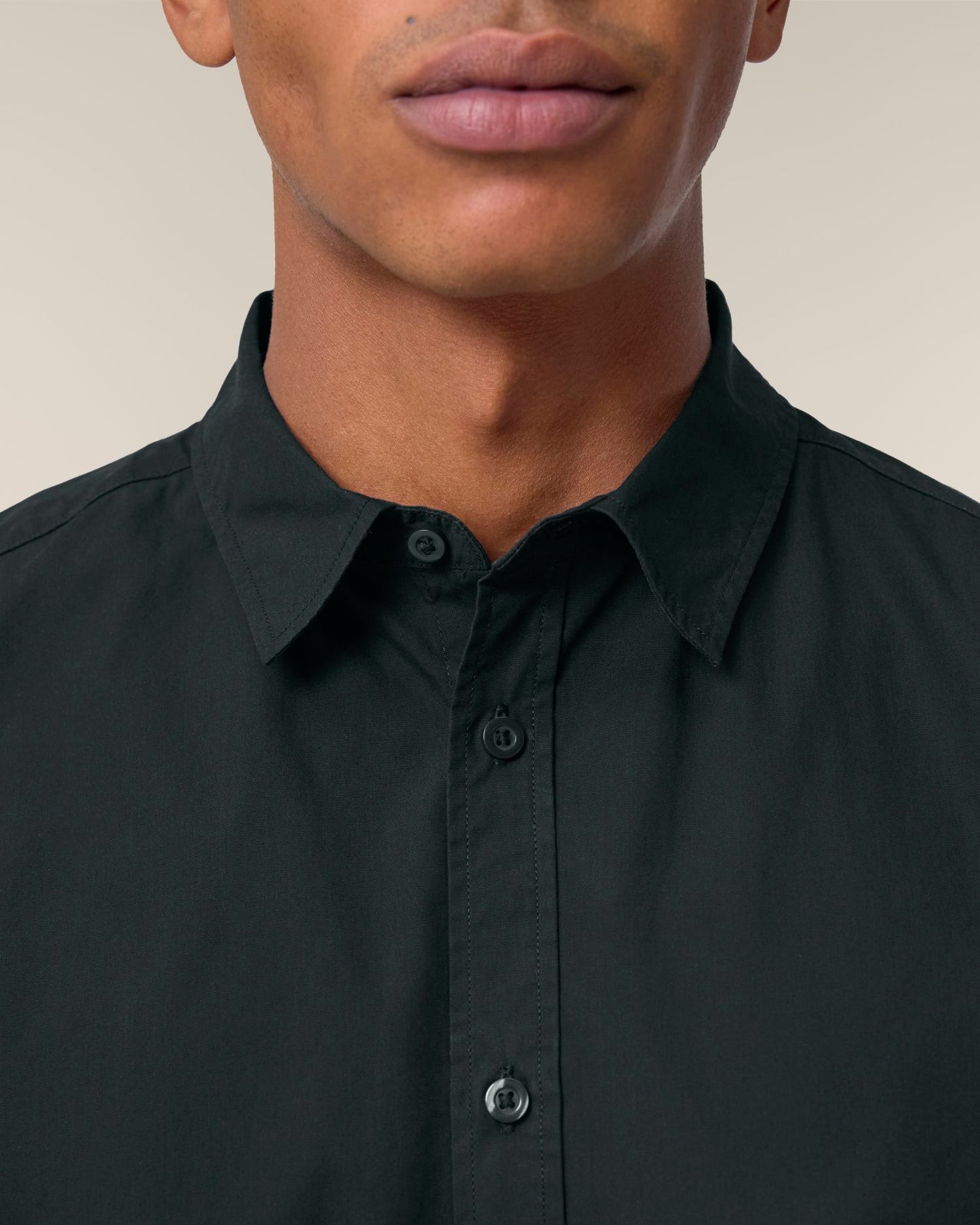 Black - C002