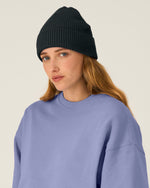 Black - C002