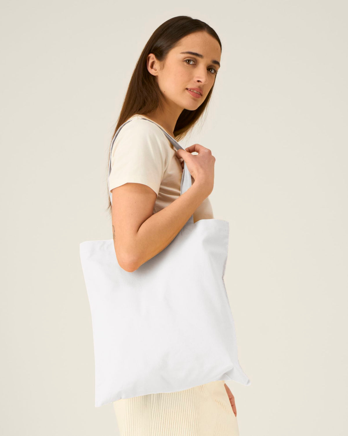 White - C001