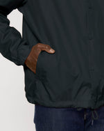 Black - C002
