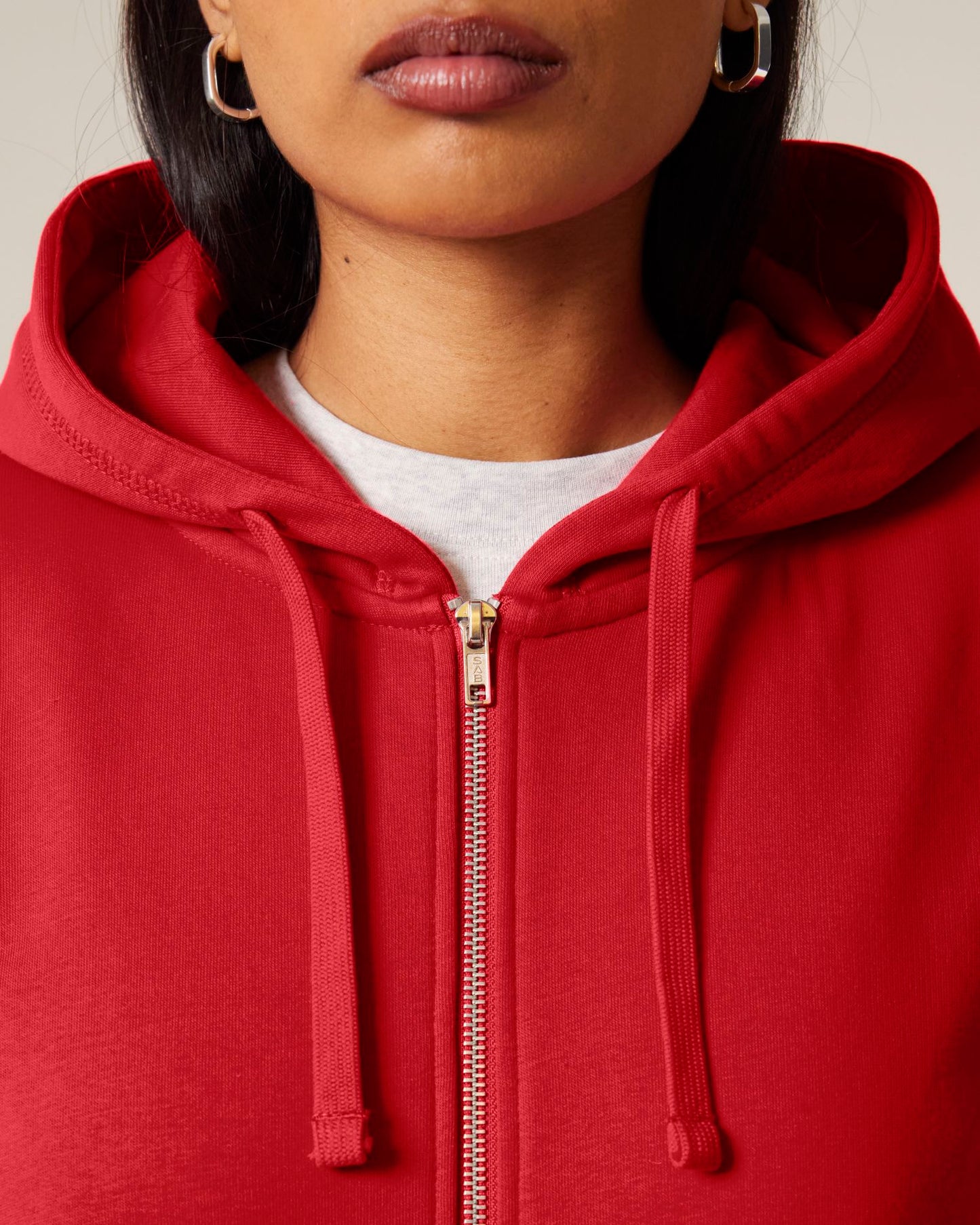 Red - C004