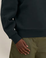 Black - C002