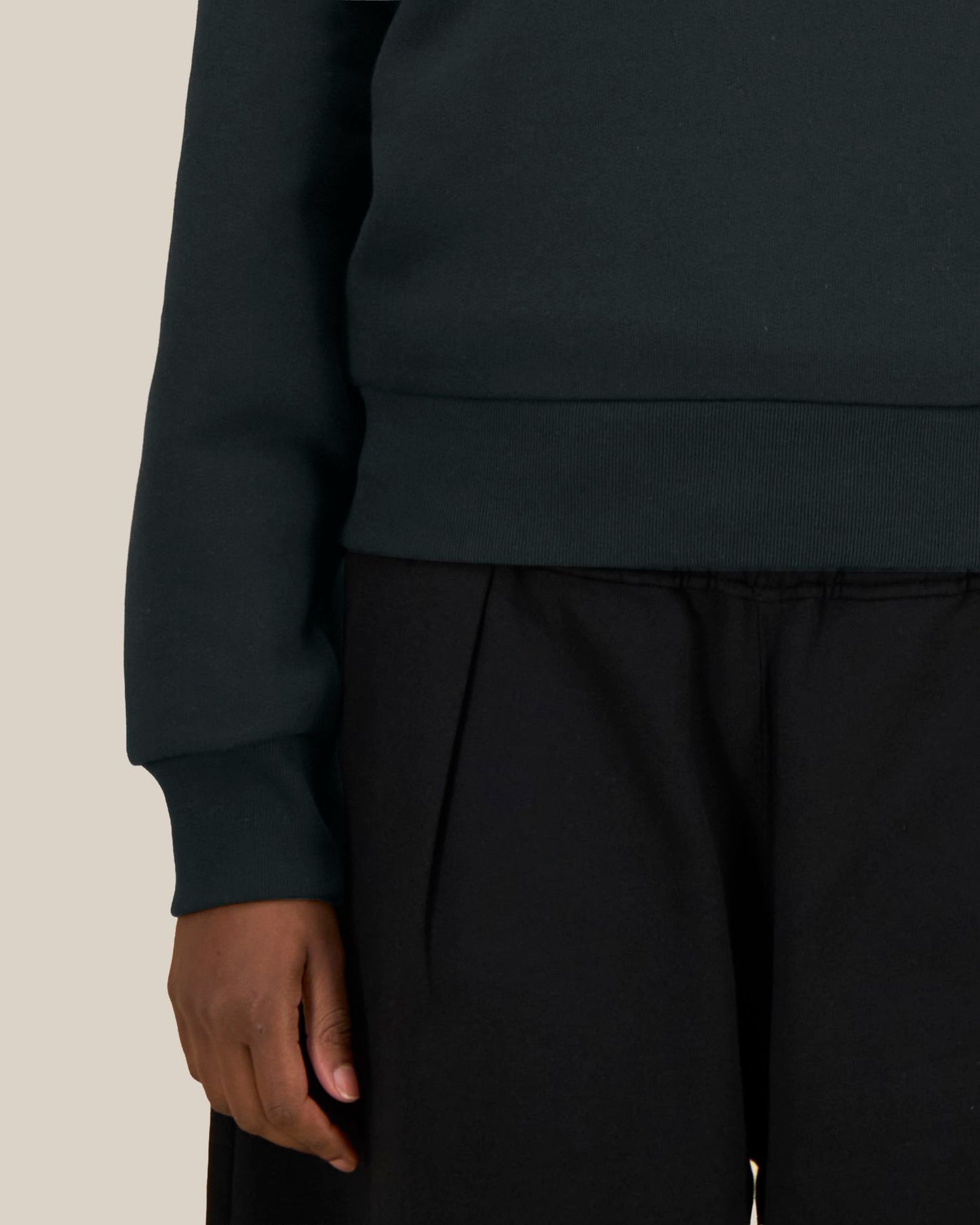 Black - C002