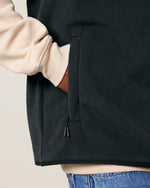 Black - C002