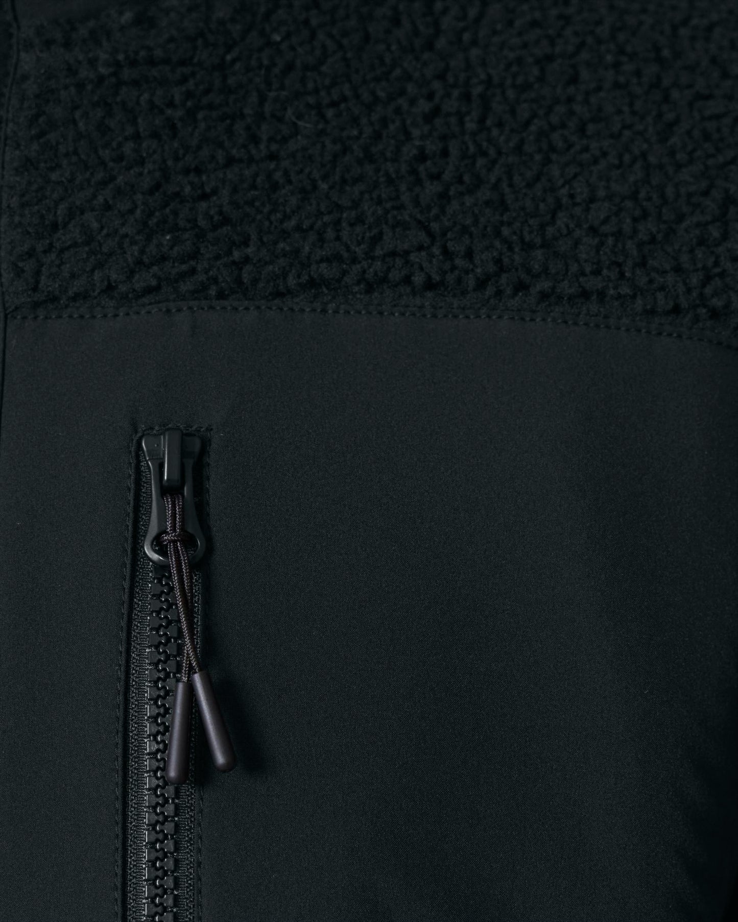 Black - C002