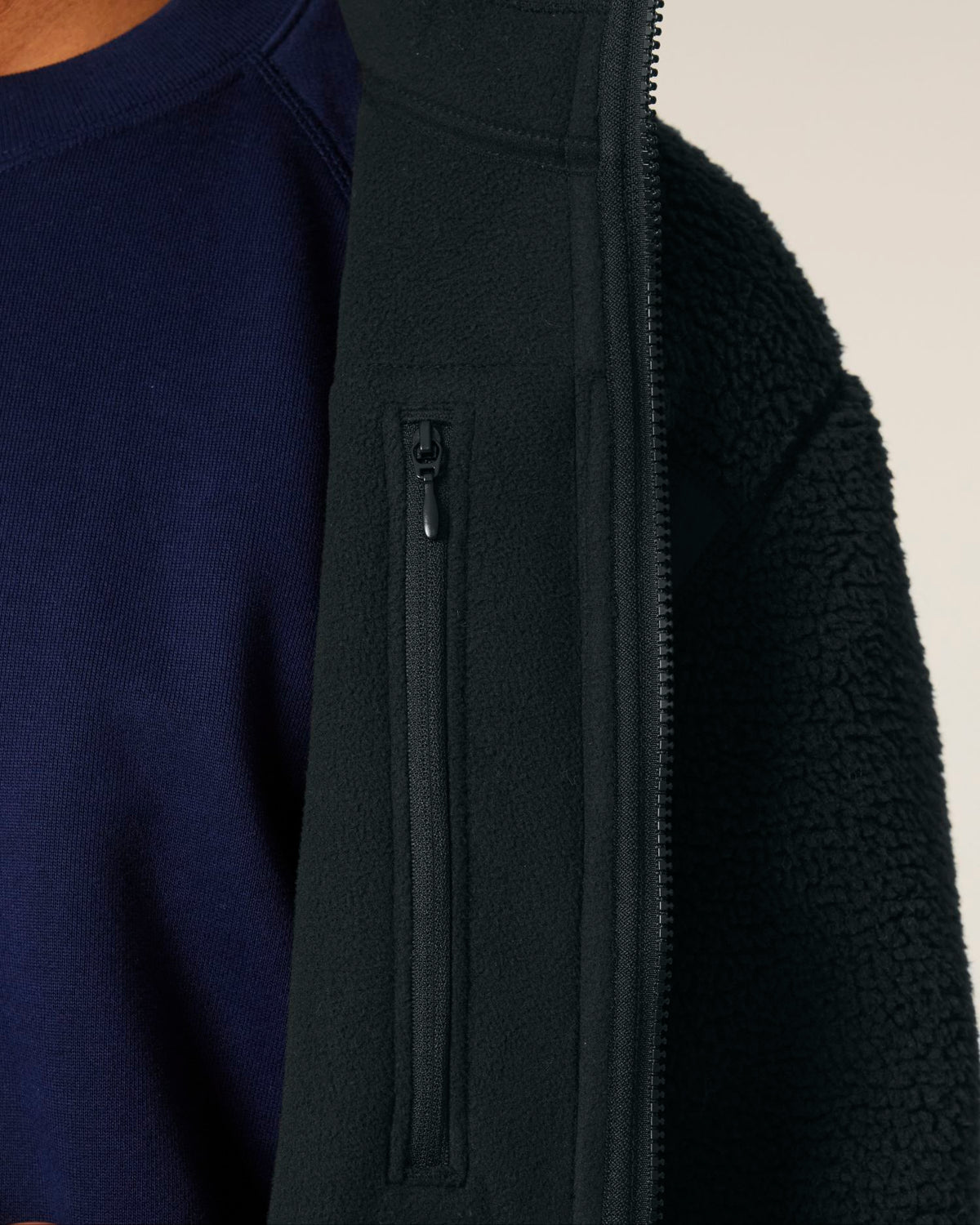 Black - C002