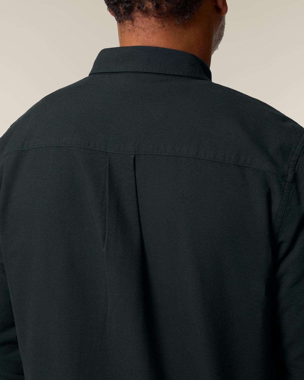 Black - C002