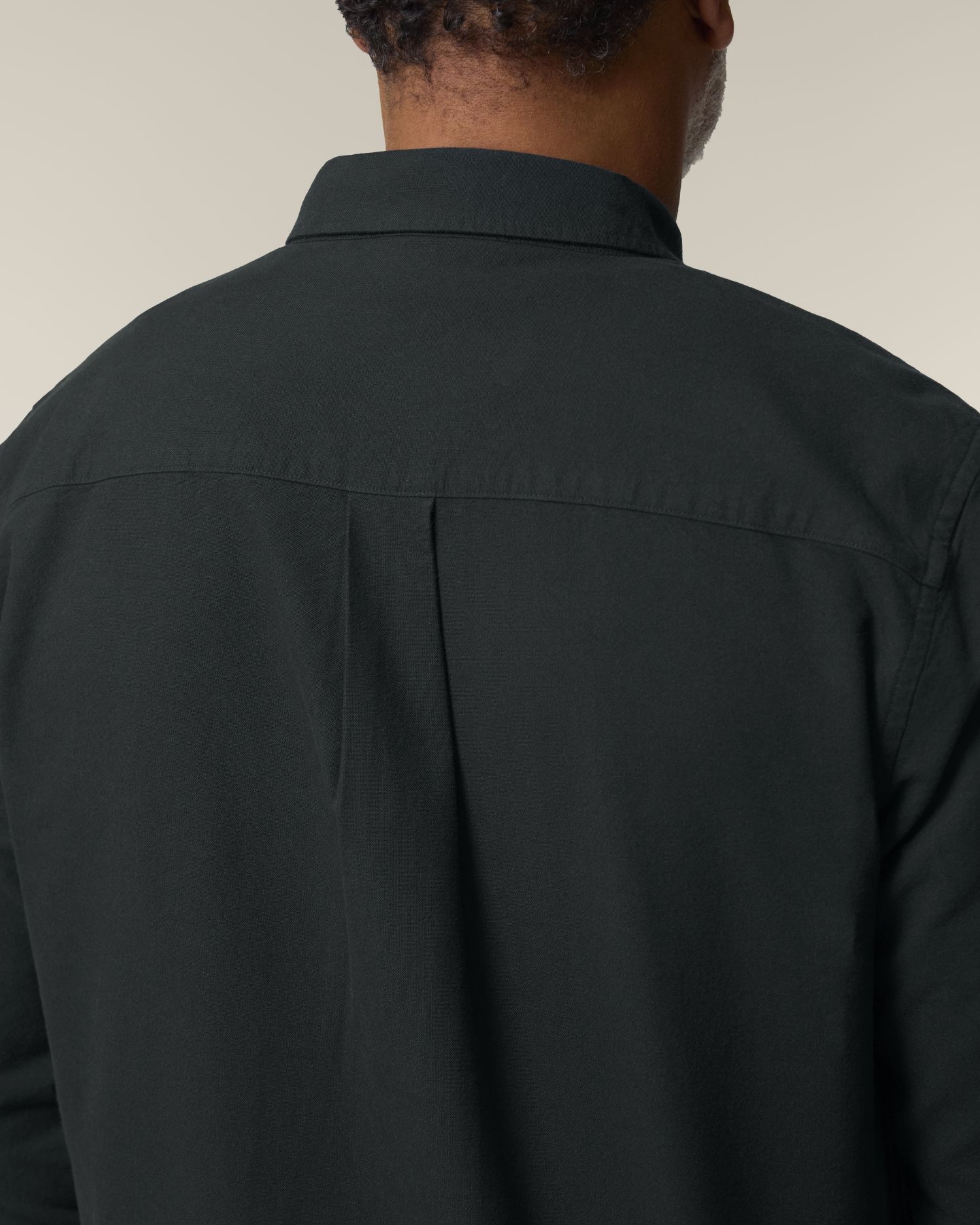 Black - C002