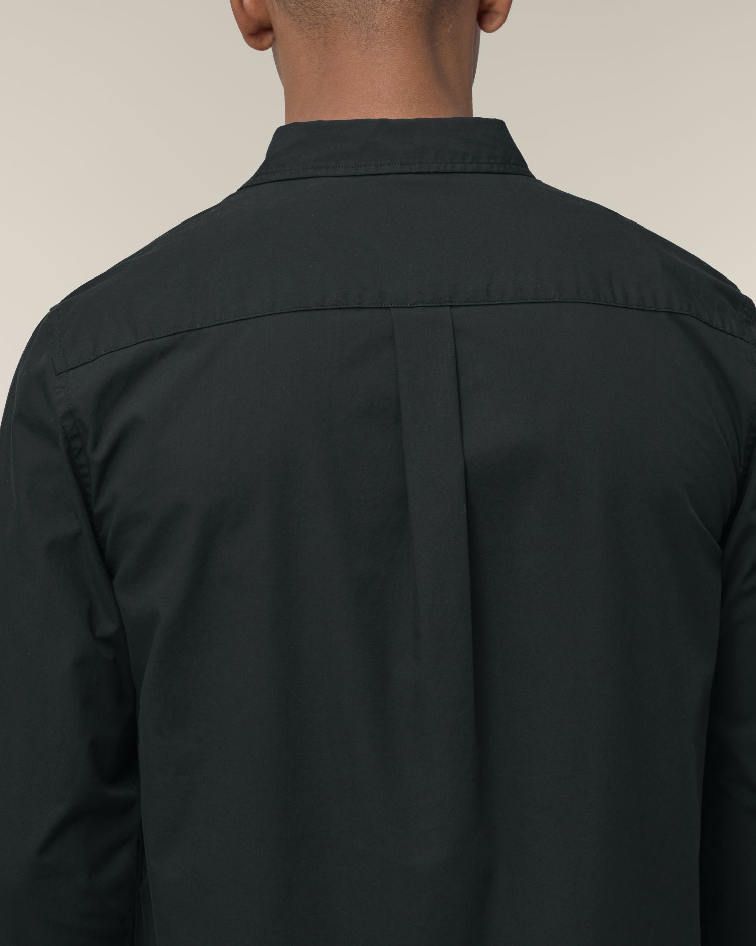 Black - C002