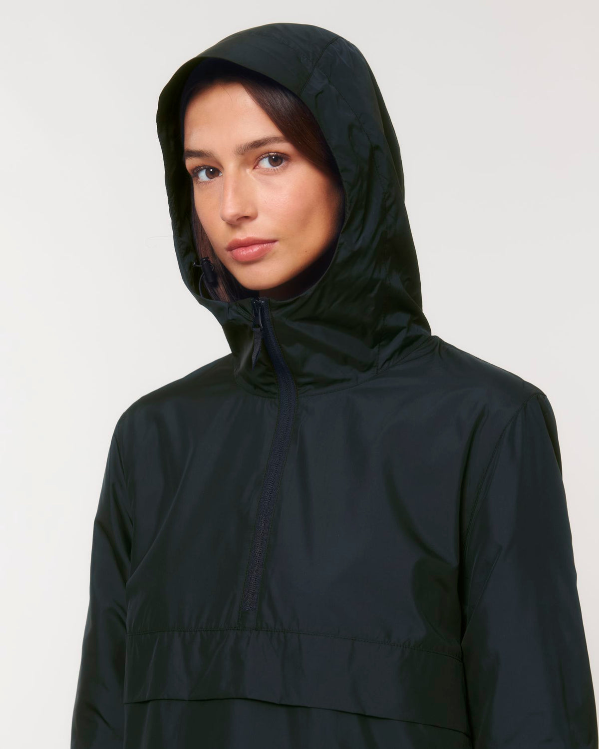 Black - C002