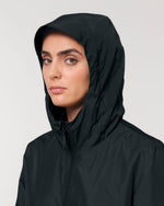Black - C002